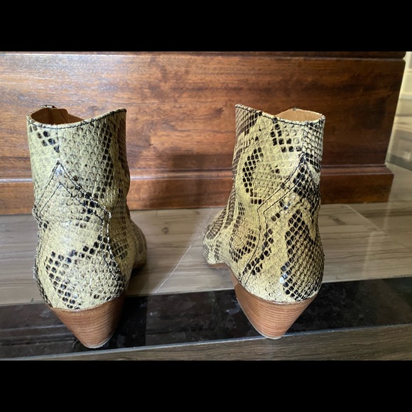 Isabel Marant Dacken snakeskin booties size 7 - Picture 3 of 5